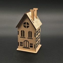 Casa miniatura de fusta A2