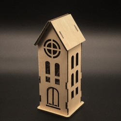 Casa miniatura de fusta C